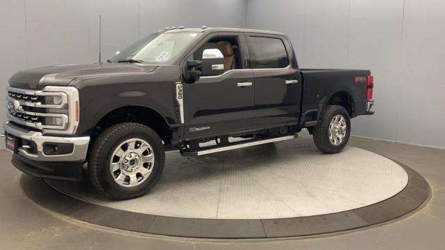 Photo of 2024 Agate Black Metallic Ford F-350