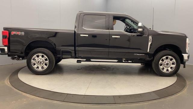 Photo of 2024 Agate Black Metallic Ford F-350