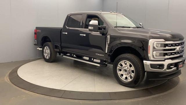 Photo of 2024 Agate Black Metallic Ford F-350
