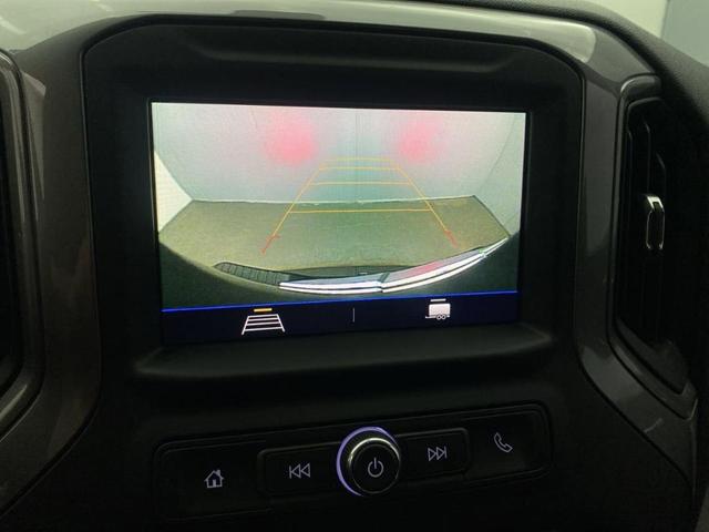 Photo of 2021 Black Chevrolet Silverado 1500