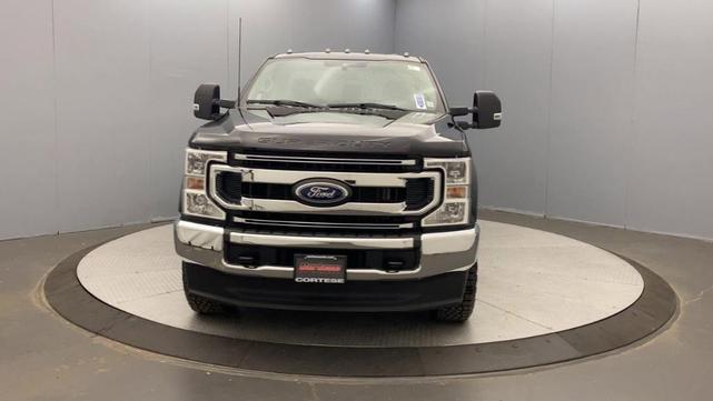 Photo of 2022 Agate Black Metallic Ford F-250