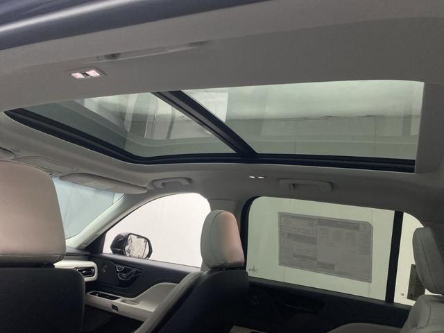 Photo of 2025 Black Lincoln Aviator