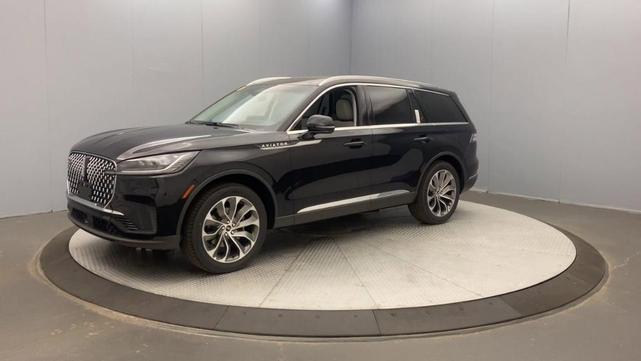Photo of 2025 Black Lincoln Aviator
