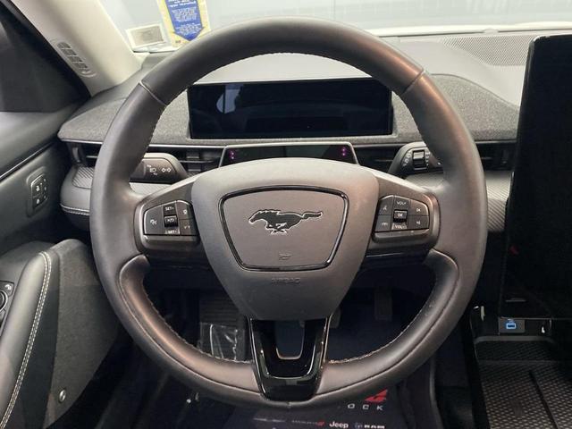 Photo of 2021 Star White Ford Mustang Mach-E