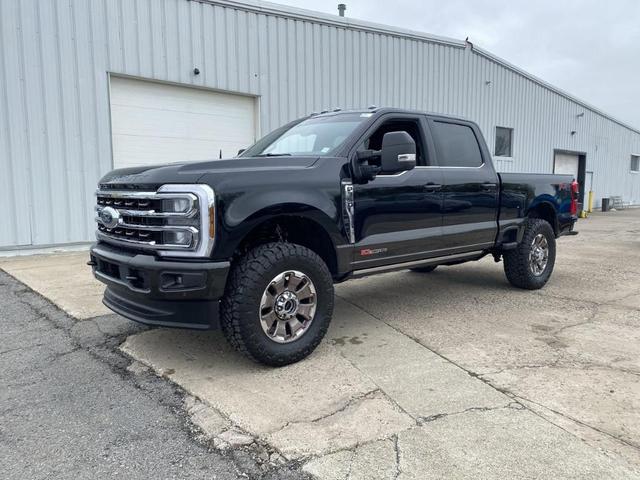 Photo of 2025 Agate Black Metallic Ford F-350