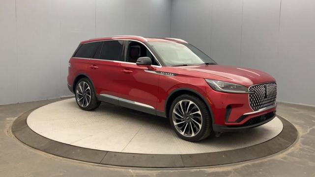Photo of 2025 Red Lincoln Aviator