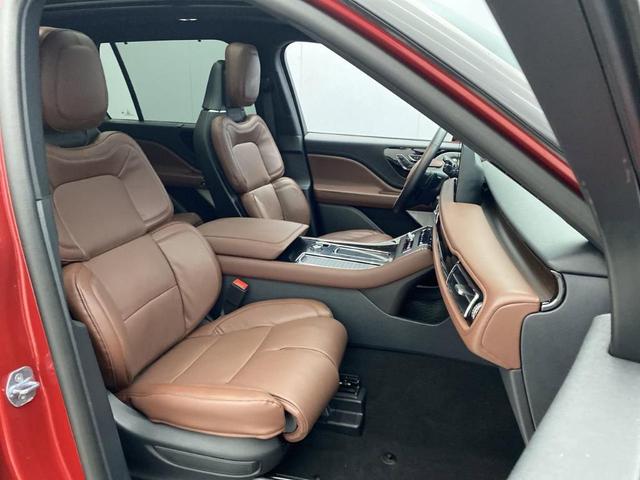 Photo of 2025 Red Lincoln Aviator