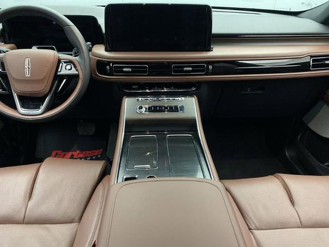 Photo of 2025 Red Lincoln Aviator