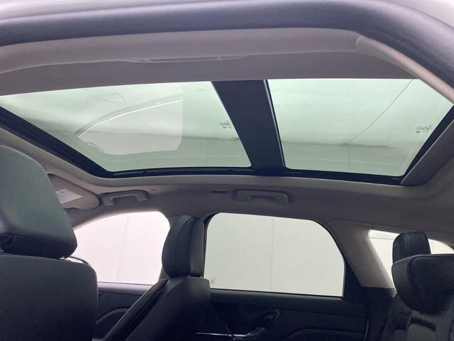 Photo of 2025 White Lincoln Corsair