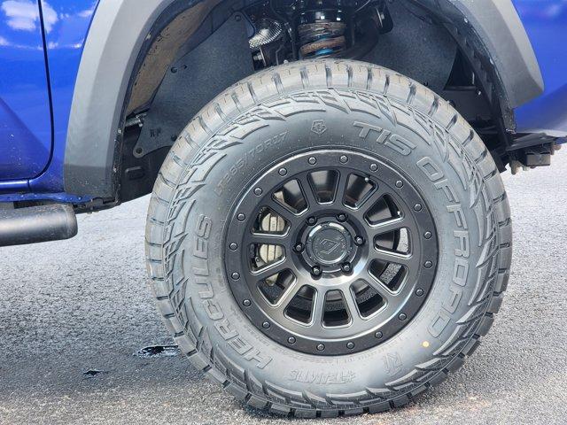 Photo of 2022 Blue Crush Metallic Toyota Tacoma