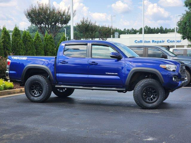 Photo of 2022 Blue Crush Metallic Toyota Tacoma