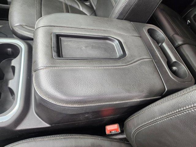 Photo of 2022 White Frost Tricoat GMC Sierra 3500