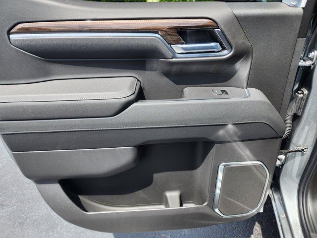 Photo of 2025 Sterling Gray Metallic Chevrolet Silverado 1500