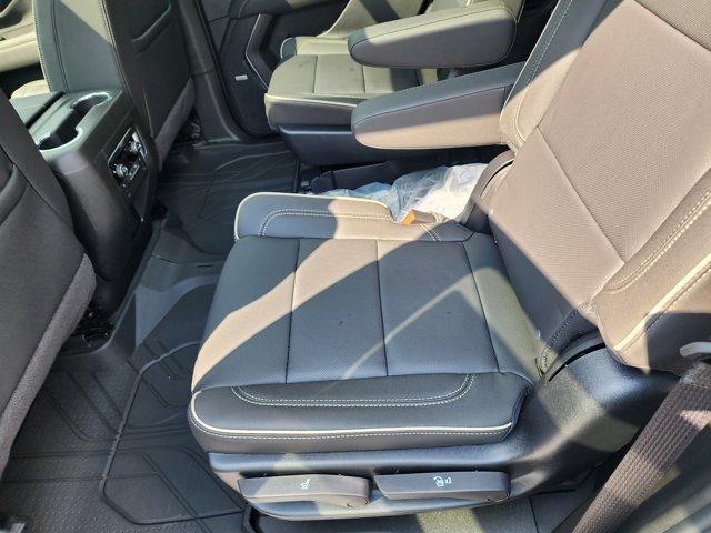 Photo of 2025 Iridescent Pearl Tricoat Chevrolet Tahoe