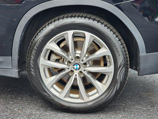 Photo of 2019 Jet Black BMW X3