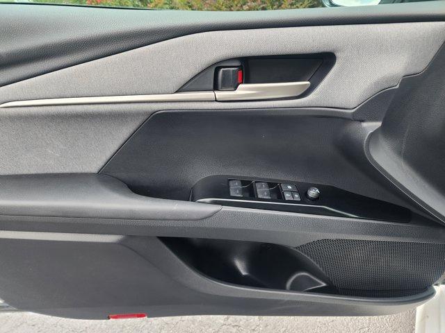 Photo of 2025 Ice Cap Toyota Camry