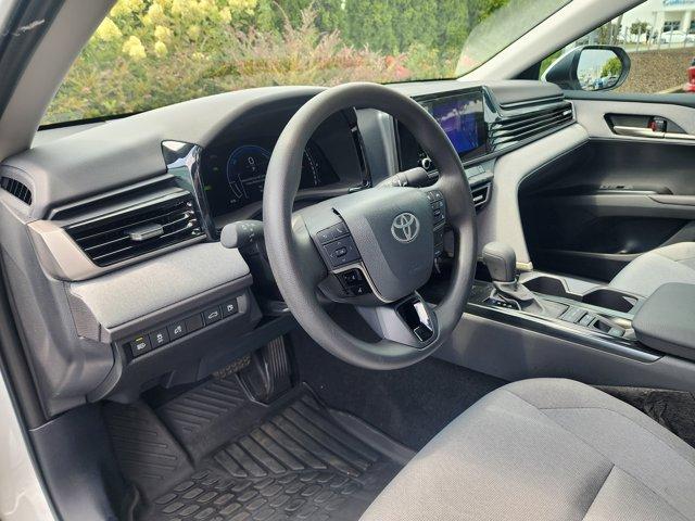 Photo of 2025 Ice Cap Toyota Camry