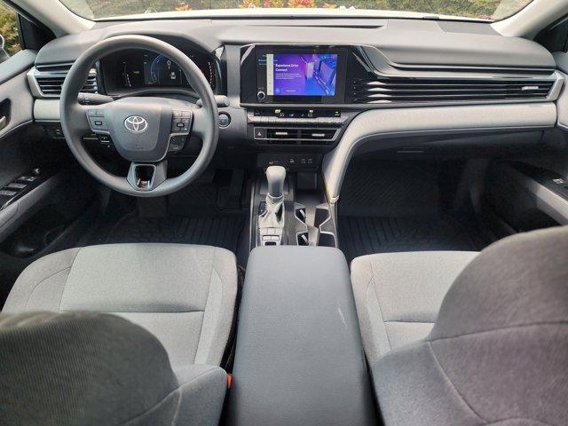 Photo of 2025 Ice Cap Toyota Camry