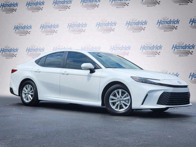Photo of 2025 Ice Cap Toyota Camry