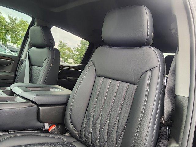 Photo of 2025 Black Chevrolet Silverado 1500