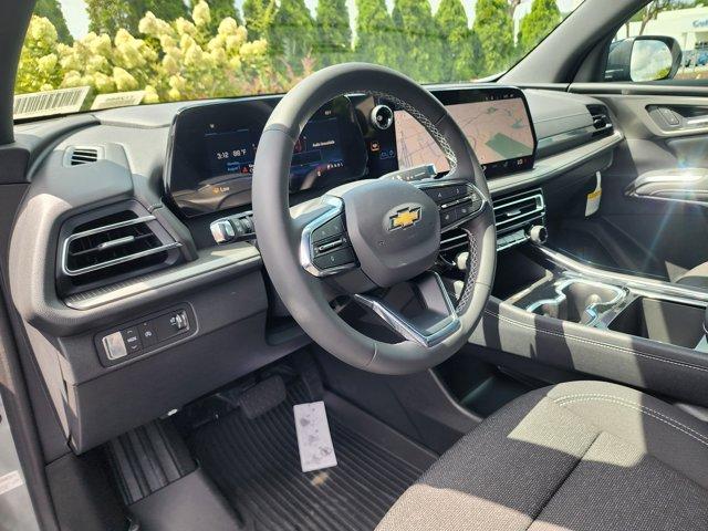 Photo of 2026 Sterling Gray Metallic Chevrolet Traverse