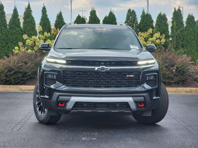 Photo of 2026 Mosaic Black Metallic Chevrolet Traverse