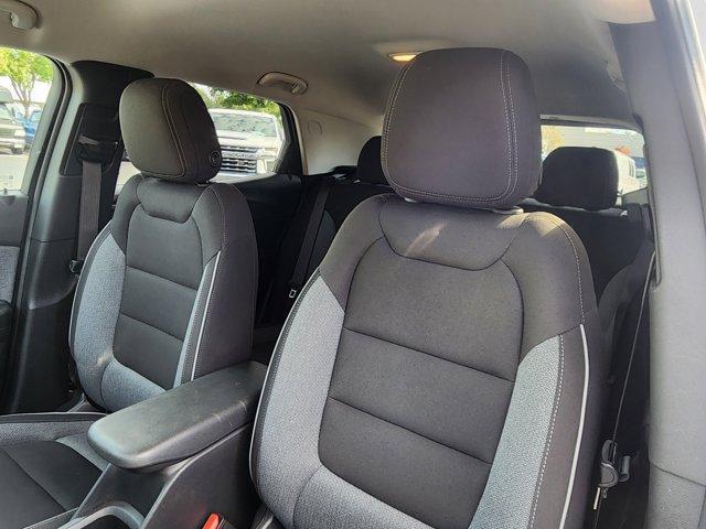 Photo of 2025 Summit White Chevrolet Trailblazer