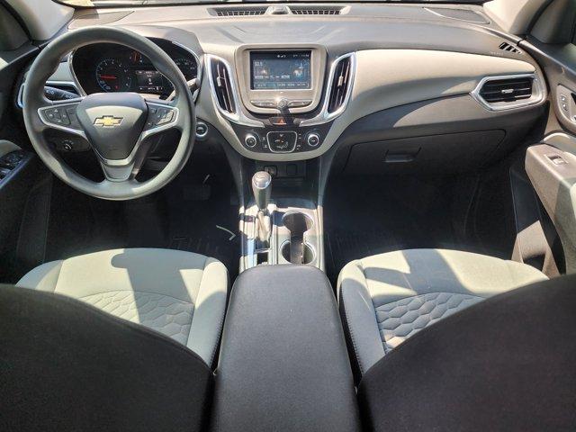 Photo of 2018 Silver Ice Metallic Chevrolet Equinox