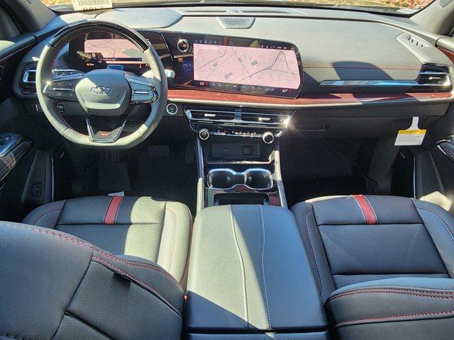 Photo of 2026 Mosaic Black Metallic Chevrolet Traverse