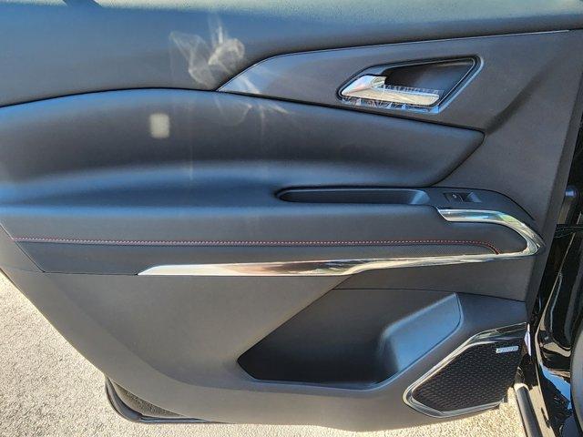Photo of 2026 Mosaic Black Metallic Chevrolet Traverse