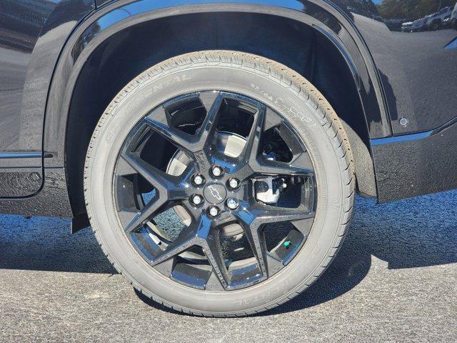 Photo of 2026 Mosaic Black Metallic Chevrolet Traverse