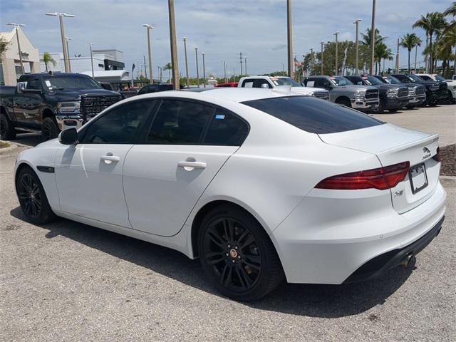 Photo of 2020 Fuji White Jaguar XE