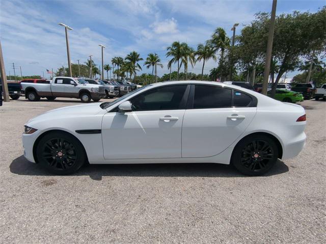 Photo of 2020 Fuji White Jaguar XE