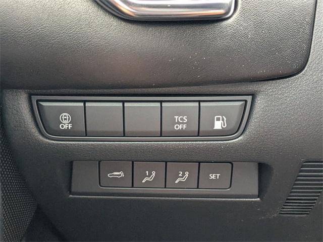 Photo of 2025 Gray Mazda CX-50 Hybrid
