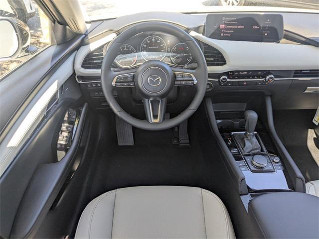 Photo of 2025 Snowflake White Pearl Mica Mazda Mazda3