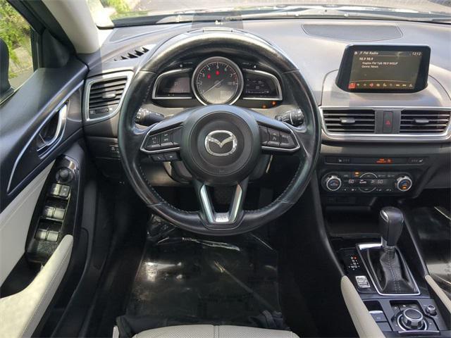 Photo of 2017 Deep Crystal Blue Mica Mazda Mazda3