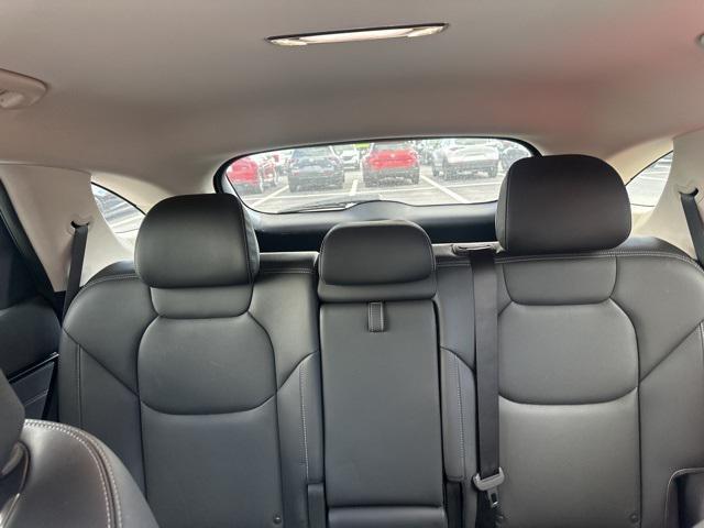 Photo of 2025 Vik Black Genesis GV70