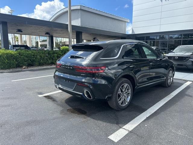 Photo of 2025 Vik Black Genesis GV70