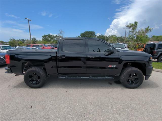 Photo of 2018 Black Chevrolet Silverado 1500