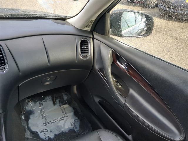 Photo of 2016 Graphite Shadow INFINITI QX50
