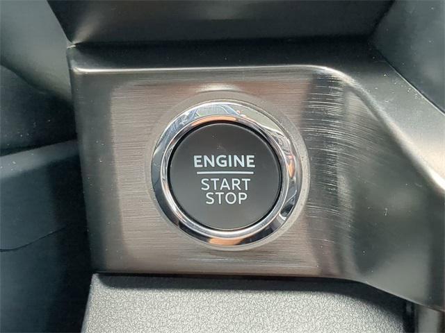 Photo of 2024 Iconic Silver Metallic Ford F-250
