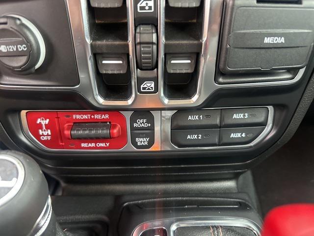 Photo of 2022 Black Clearcoat Jeep Wrangler Unlimited