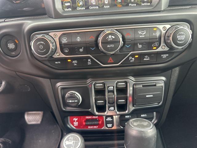 Photo of 2022 Black Clearcoat Jeep Wrangler Unlimited