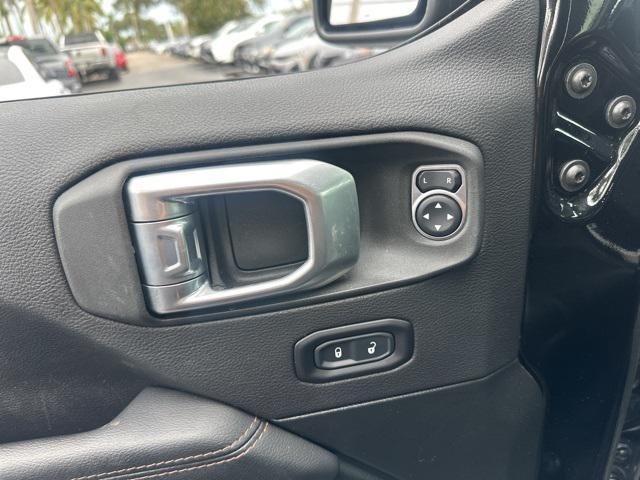 Photo of 2022 Black Clearcoat Jeep Wrangler Unlimited