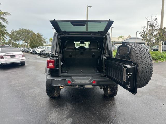 Photo of 2022 Black Clearcoat Jeep Wrangler Unlimited