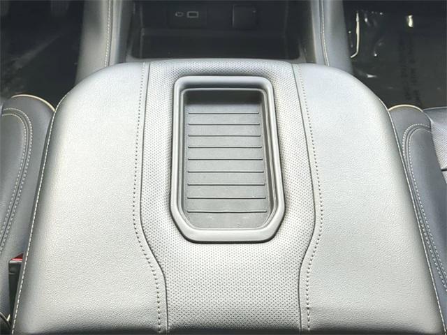 Photo of 2022 Onyx Black GMC Yukon