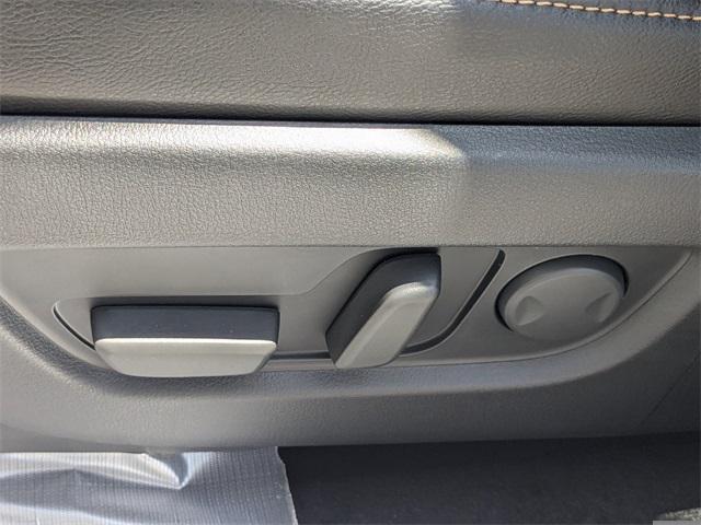 Photo of 2025 Rhodium White Premium Mazda CX-90