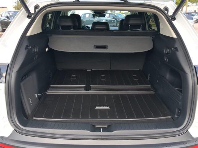 Photo of 2025 Pearl Mazda CX-50 Hybrid