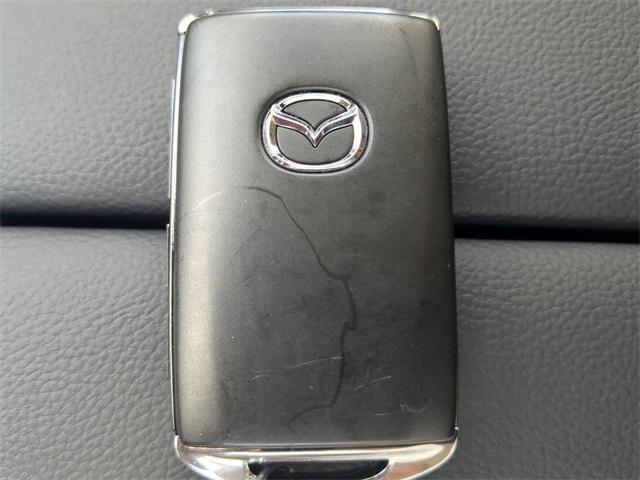 Photo of 2025 Pearl Mazda CX-50 Hybrid