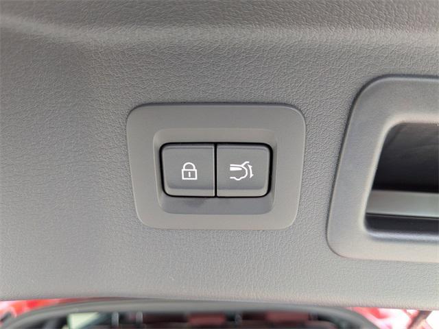 Photo of 2025 Soul Red Crystal Metallic Mazda CX-70 PHEV